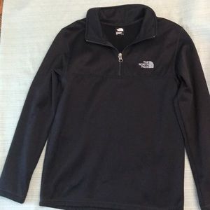 Boy’s The North Face  pullover